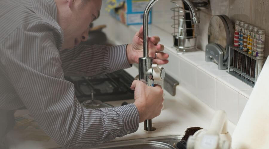 Expert burst pipe repair services in Momence, IL